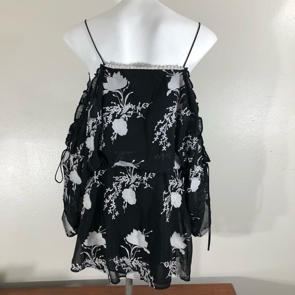 Alice + Olivia Holden Cold Shoulder Embroidered Chiffon Dress Size Medium - Picture 12 of 15